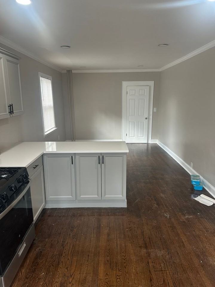100 100 Drive Dr - Photo 4 of 9
