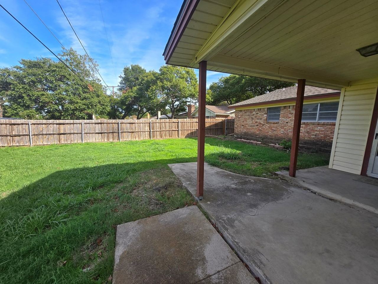 5705 Starlight Dr - Photo 5 of 41