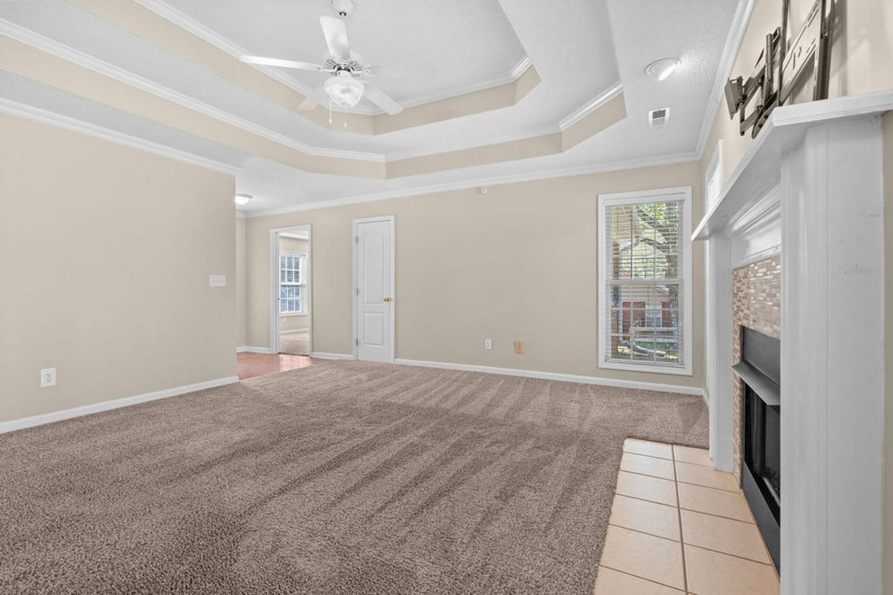 185 Raspberry Way - Photo 4 of 27