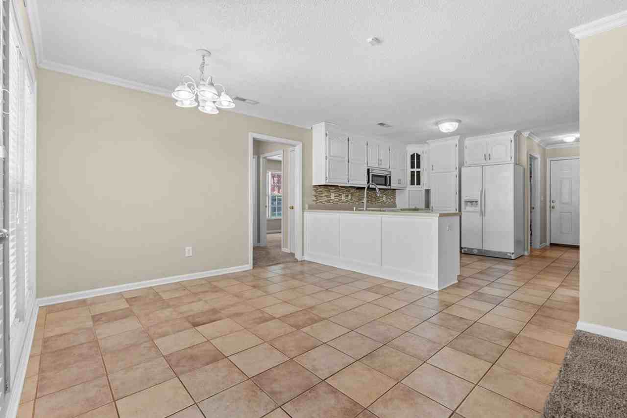 185 Raspberry Way - Photo 6 of 27