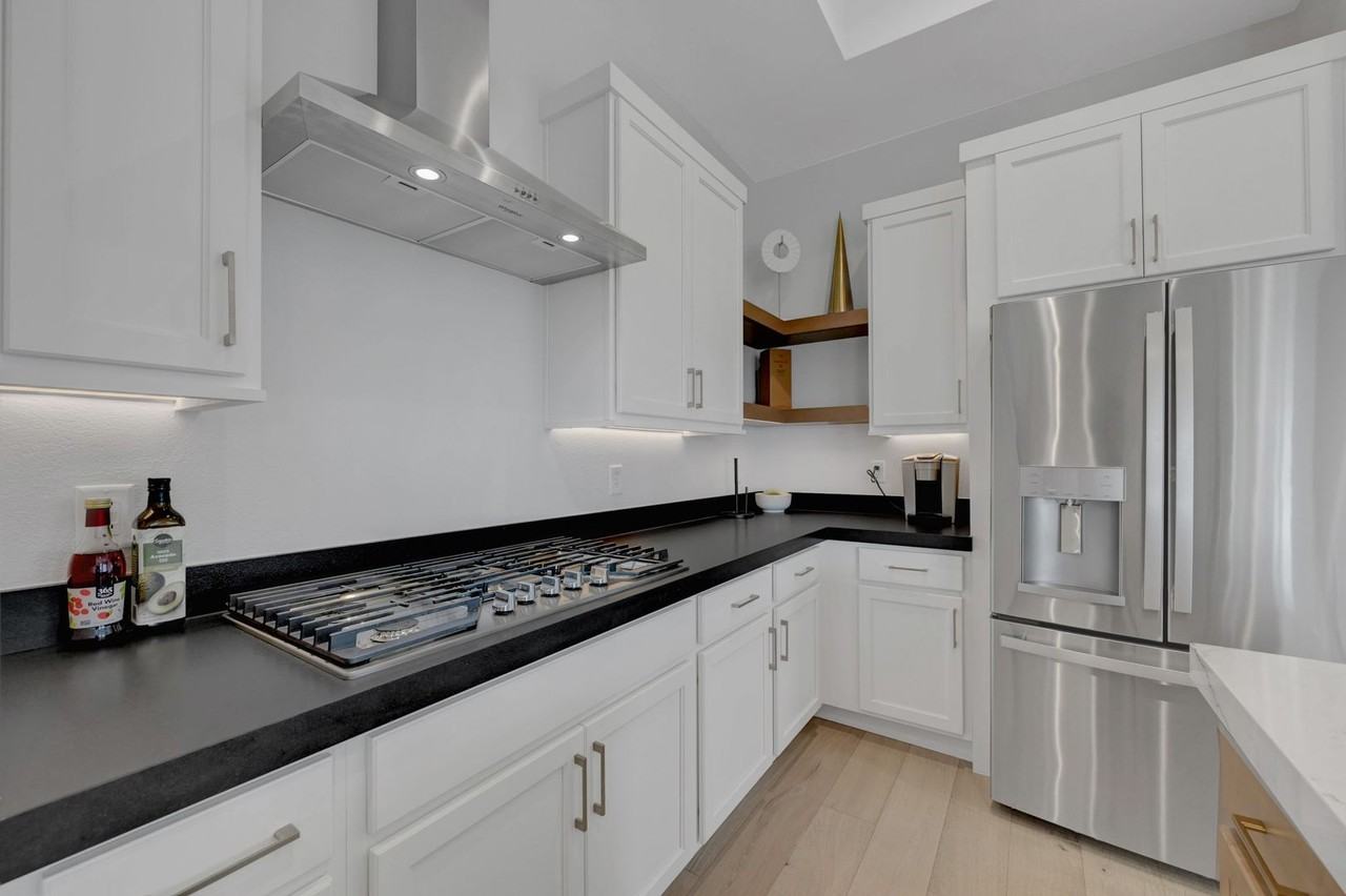 3348 Esker Ridge Ave - Photo 4 of 50