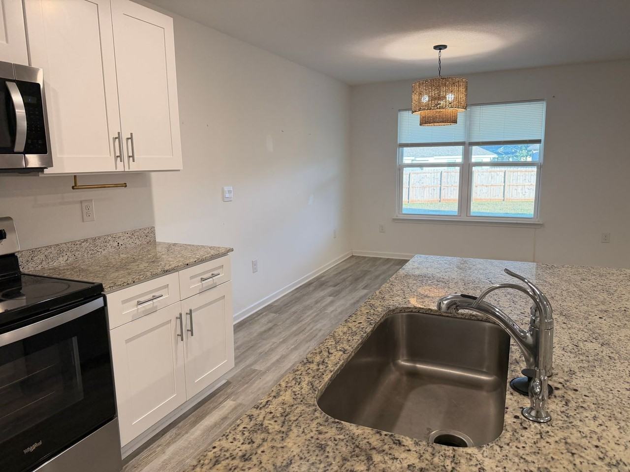 47 Baton Cir - Photo 2 of 10