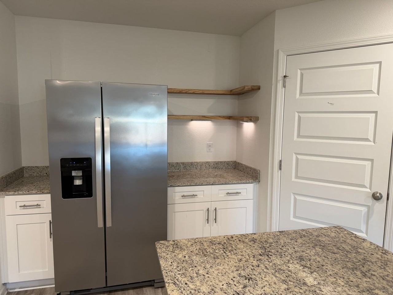 47 Baton Cir - Photo 3 of 10