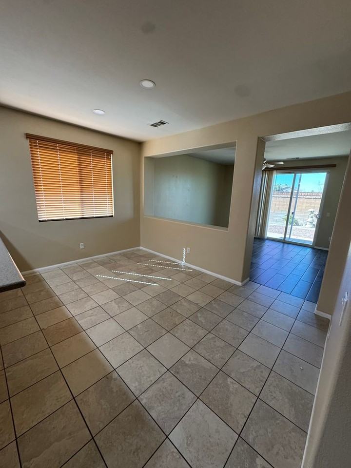 16636 Desert Lily St - Photo 3 of 27