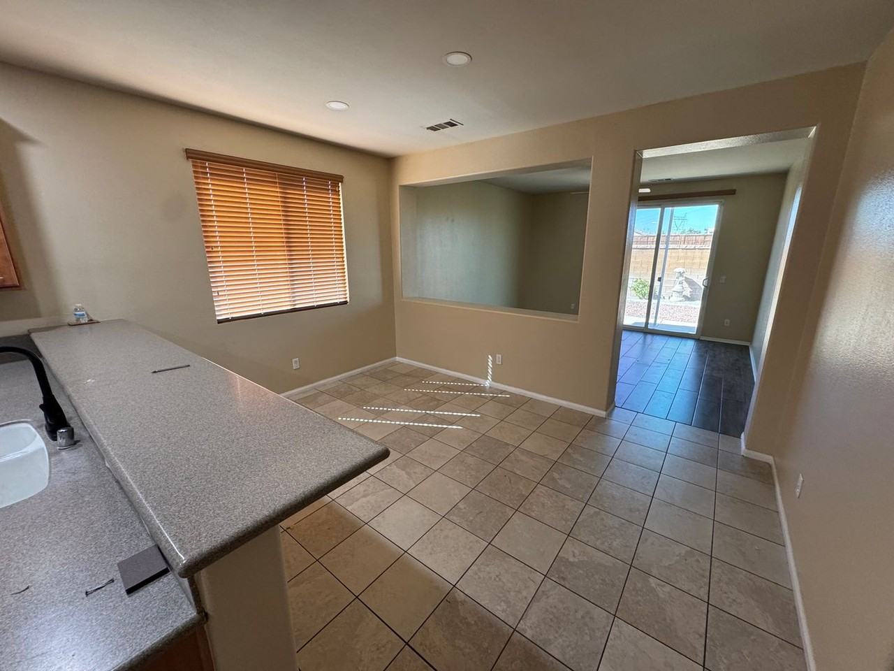 16636 Desert Lily St - Photo 4 of 27