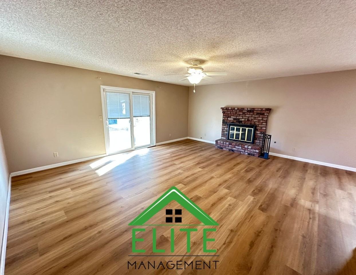 24 Brodie Dr - Photo 3 of 19