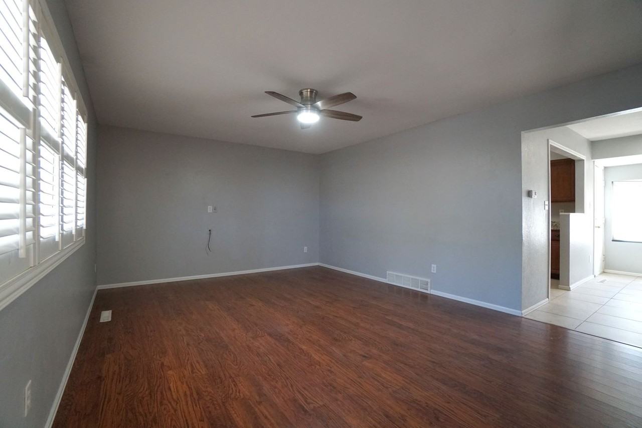 3325 Cortina Dr - Photo 6 of 29