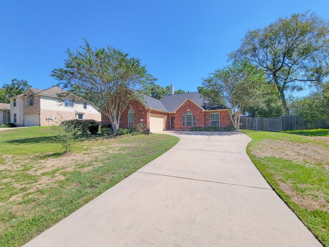 3504 Oak Lndg - Photo 3 of 48