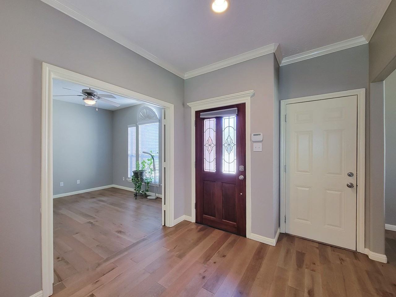 3504 Oak Lndg - Photo 4 of 48