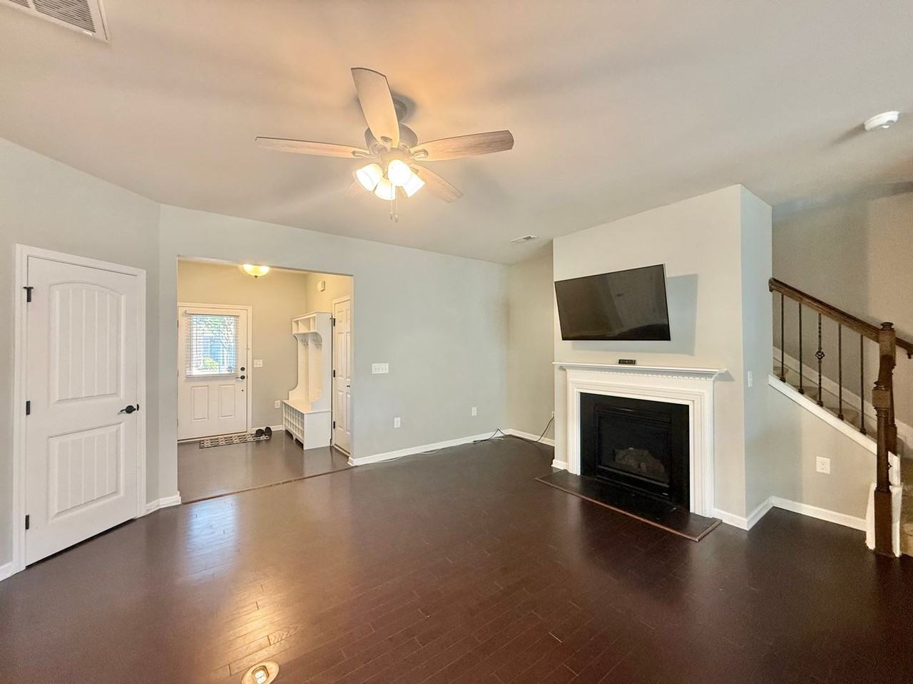114 Brier Crossings Loop - Photo 3 of 19