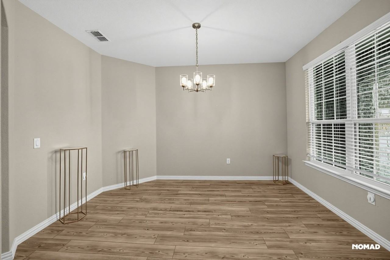1636 Quentin Dr - Photo 5 of 43