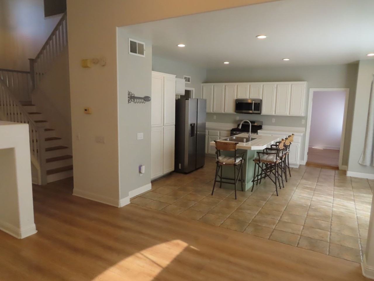 284 Manzanilla Way - Photo 7 of 29