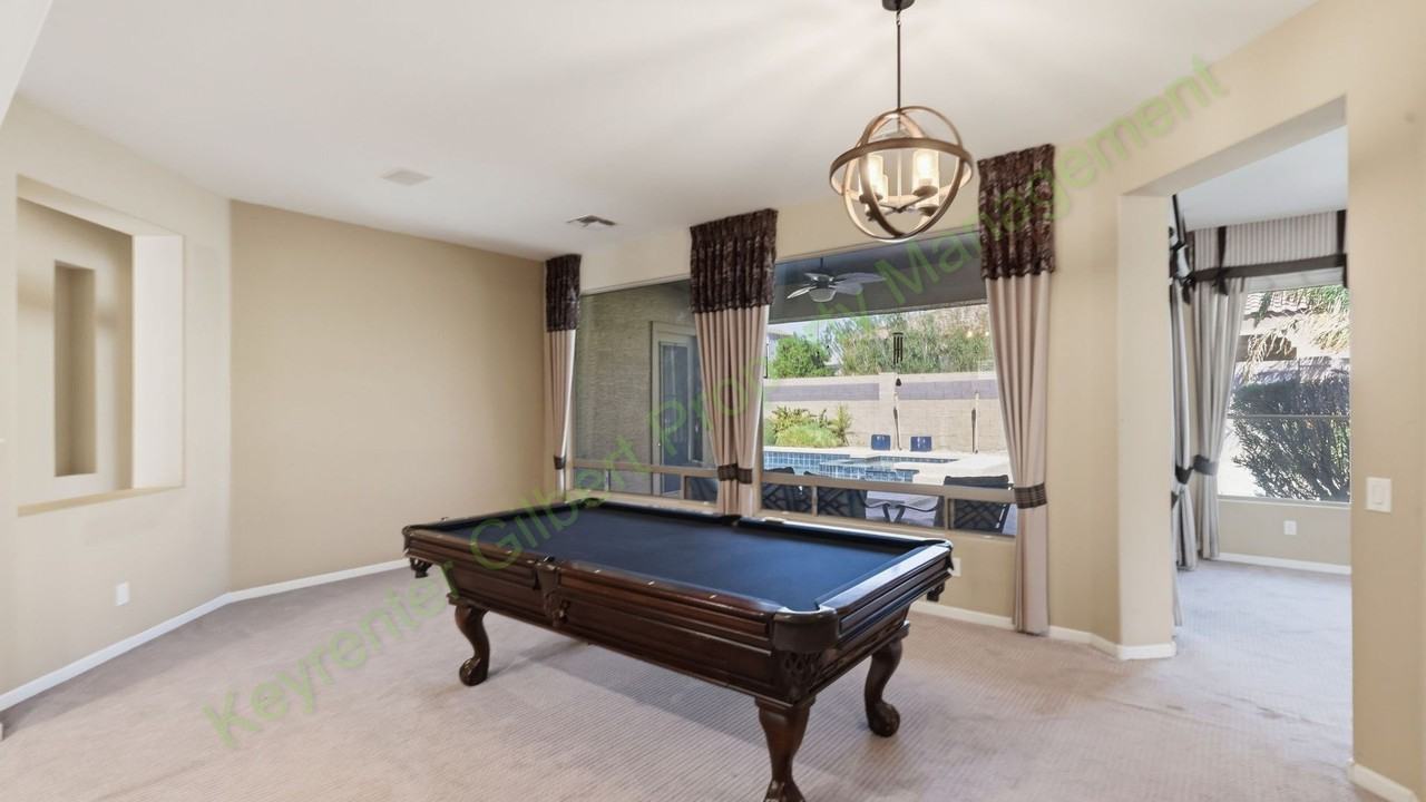 3810 E Latham Ct - Photo 4 of 48