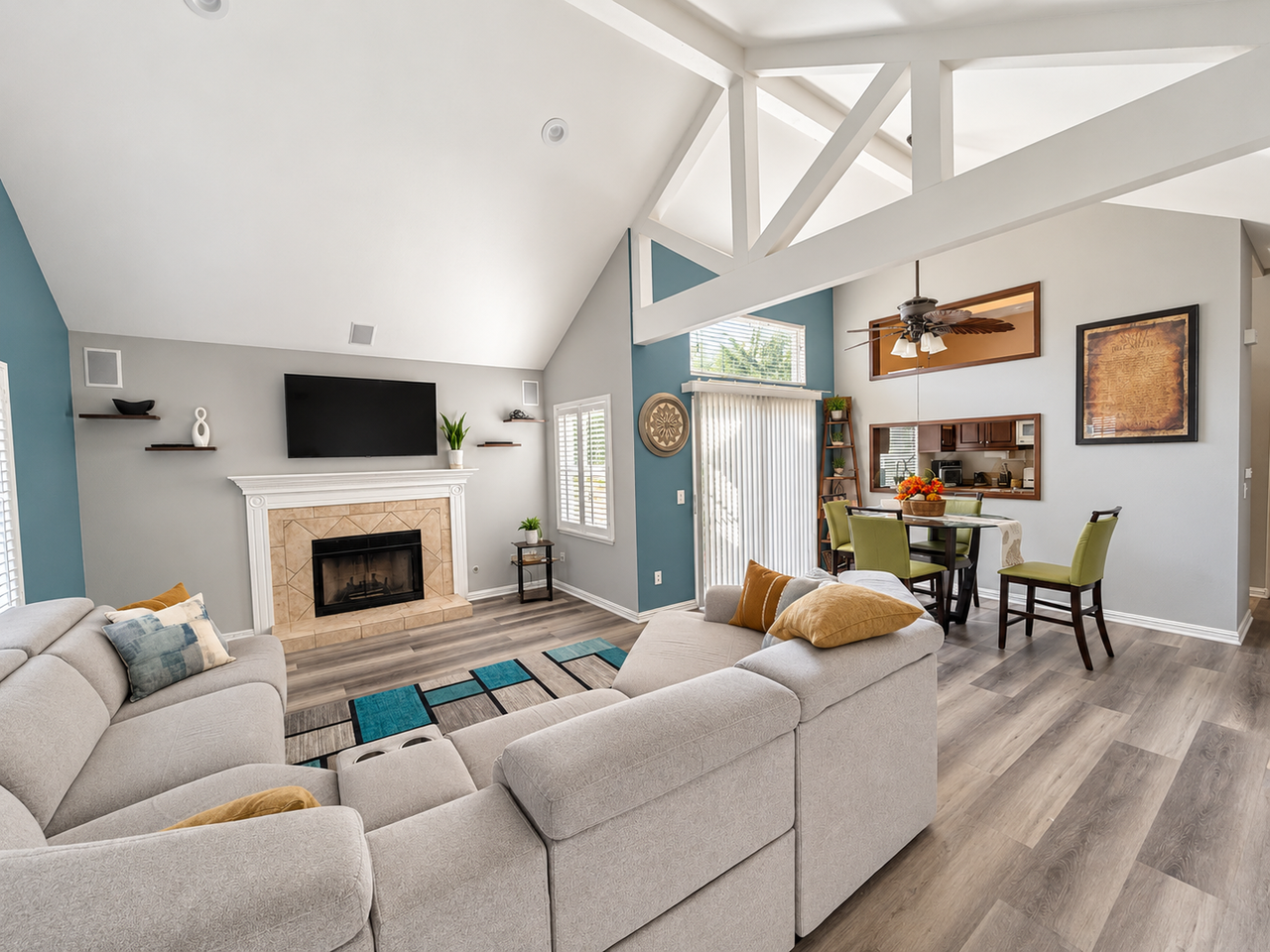 23808 Bennington Dr - Photo 5 of 16