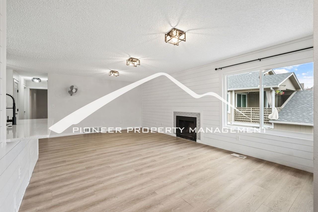 2835 Hearthwood Ln - Photo 7 of 24