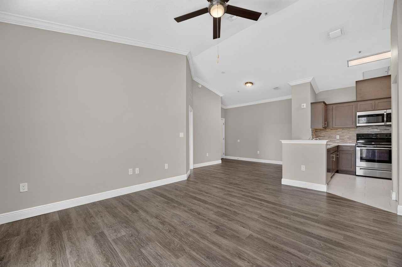 5617 Legacy Crescent Pl #301 - Photo 7 of 45
