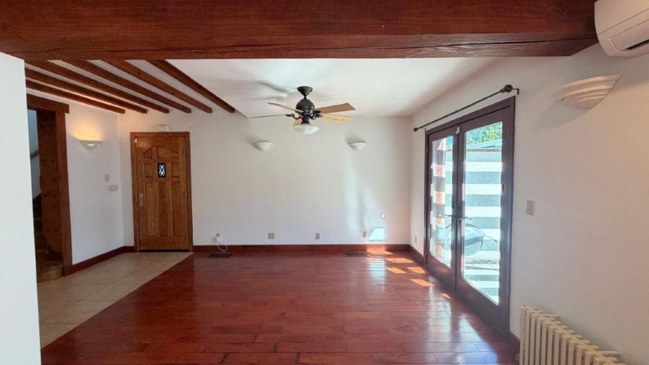 600 Alhambra Ln - Photo 4 of 30