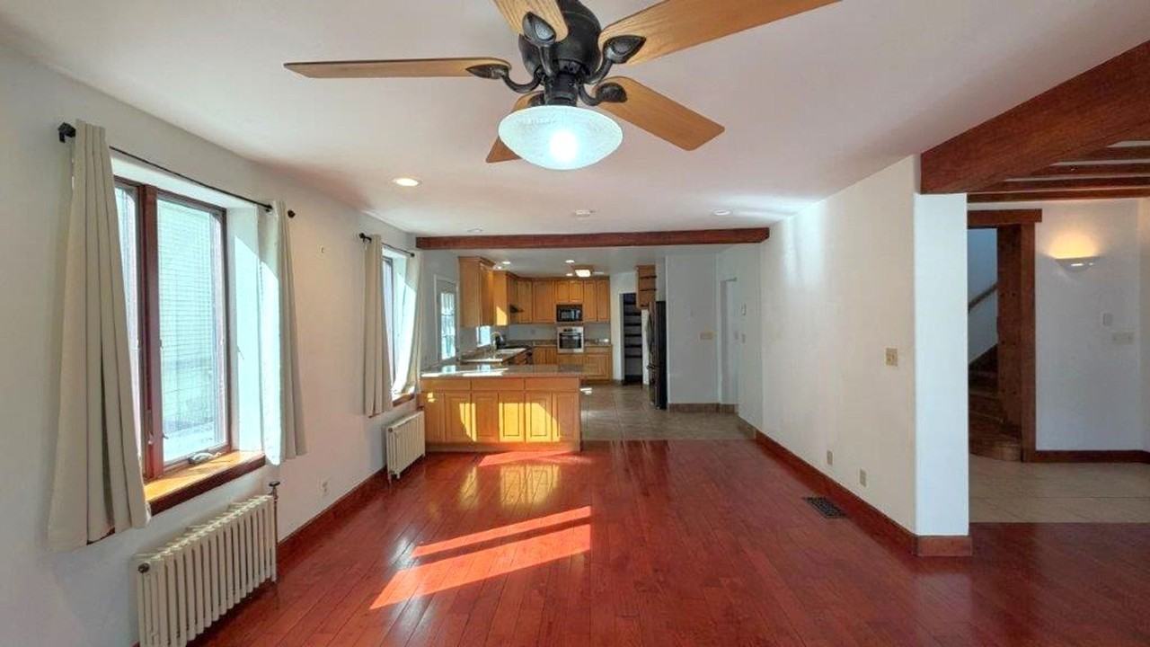 600 Alhambra Ln - Photo 7 of 30