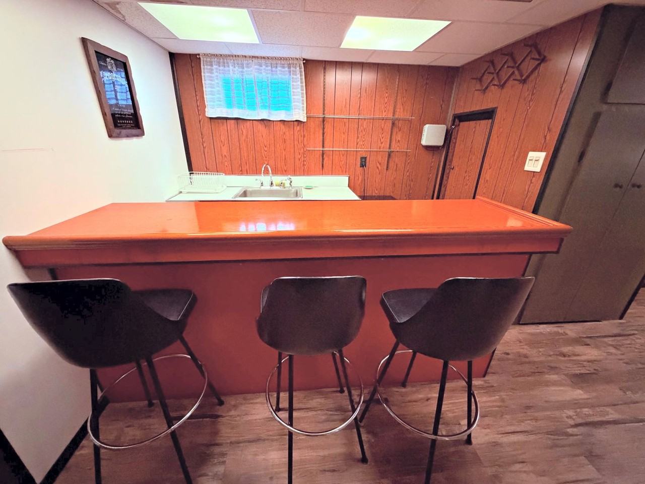 4 Westwood Ave - Photo 3 of 17