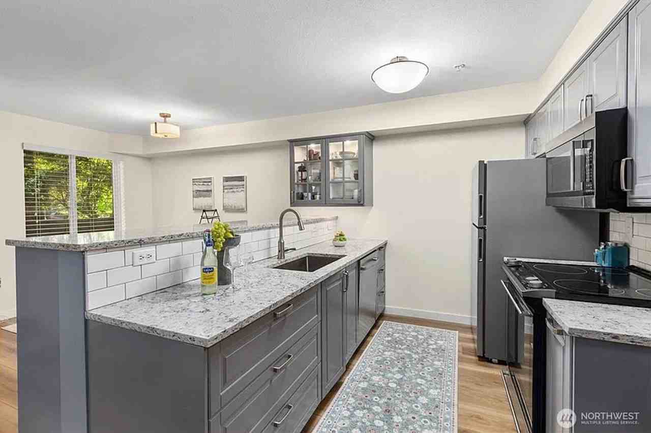 5501 Lakemont Blvd Se #102 - Photo 2 of 20