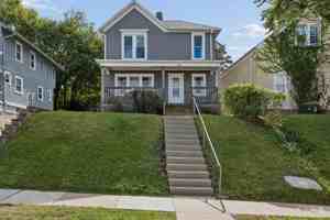 featured image of 3321 Davenport St