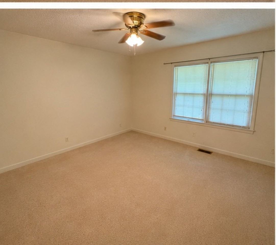 973 Burton Rd - Photo 6 of 16