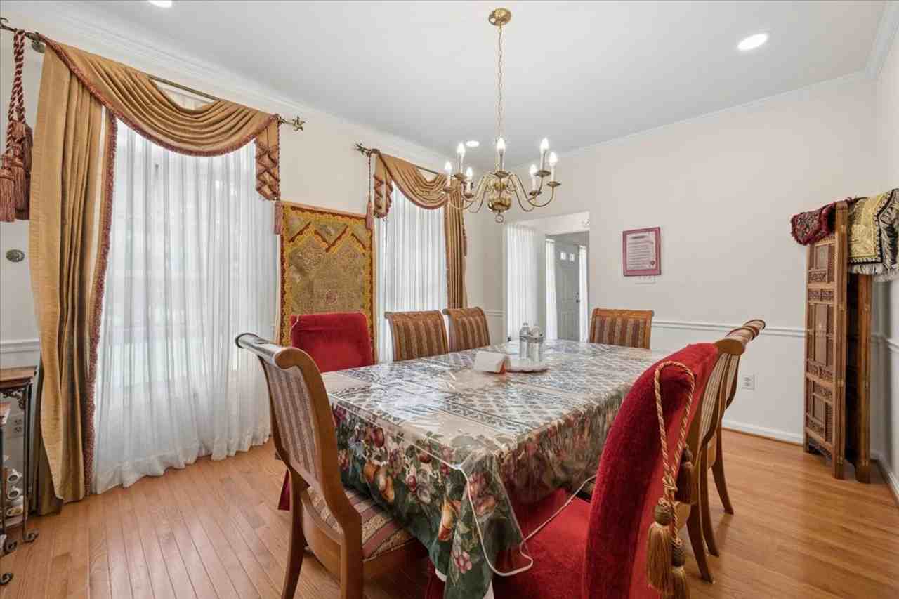 15330 American Way - Photo 6 of 35