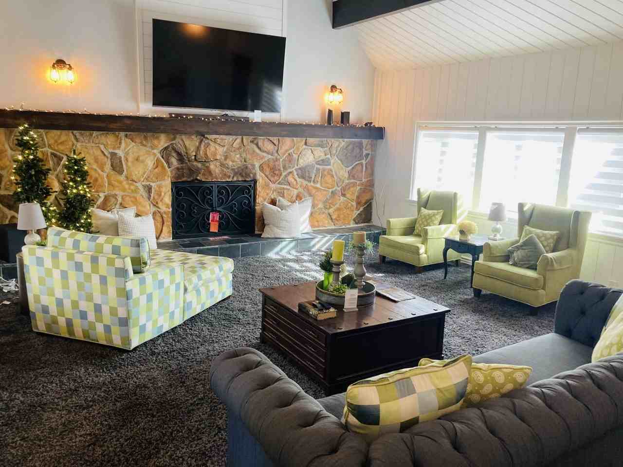 28288 Bern Ln - Photo 5 of 50