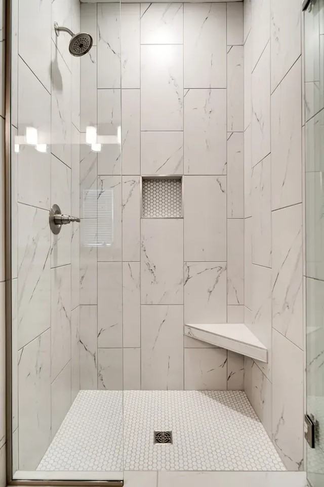 2011 23rd Ave N - Photo 5 of 20