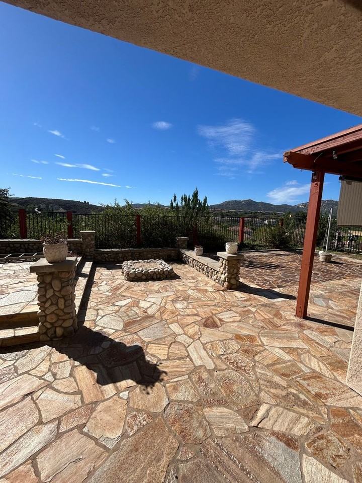 32977 Anasazi Dr - Photo 7 of 16