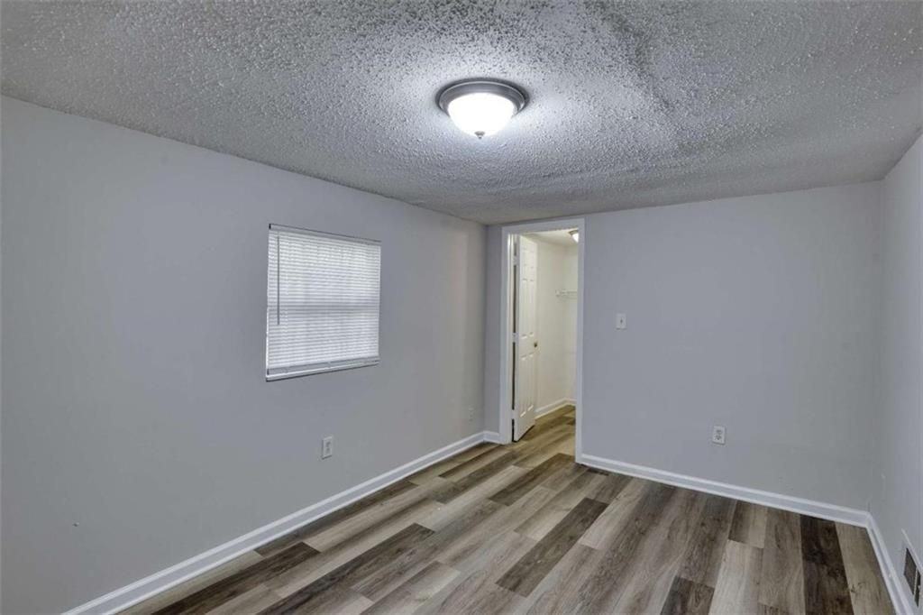 2486 Claude St Nw - Photo 7 of 26