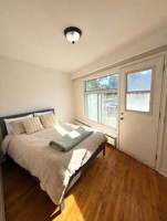 featured image of 3410 Avenue Rosedale #4