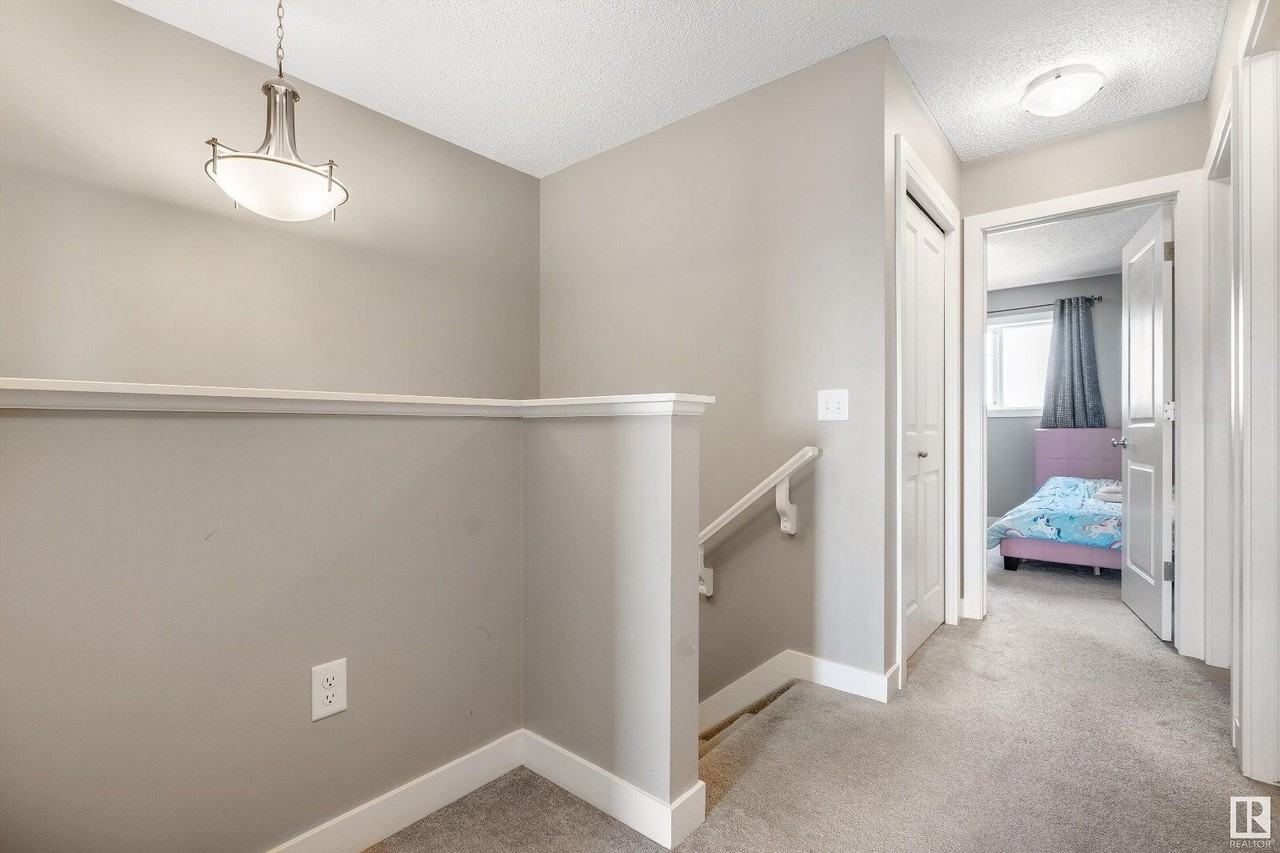 3311 11 Ave Nw - Photo 3 of 22
