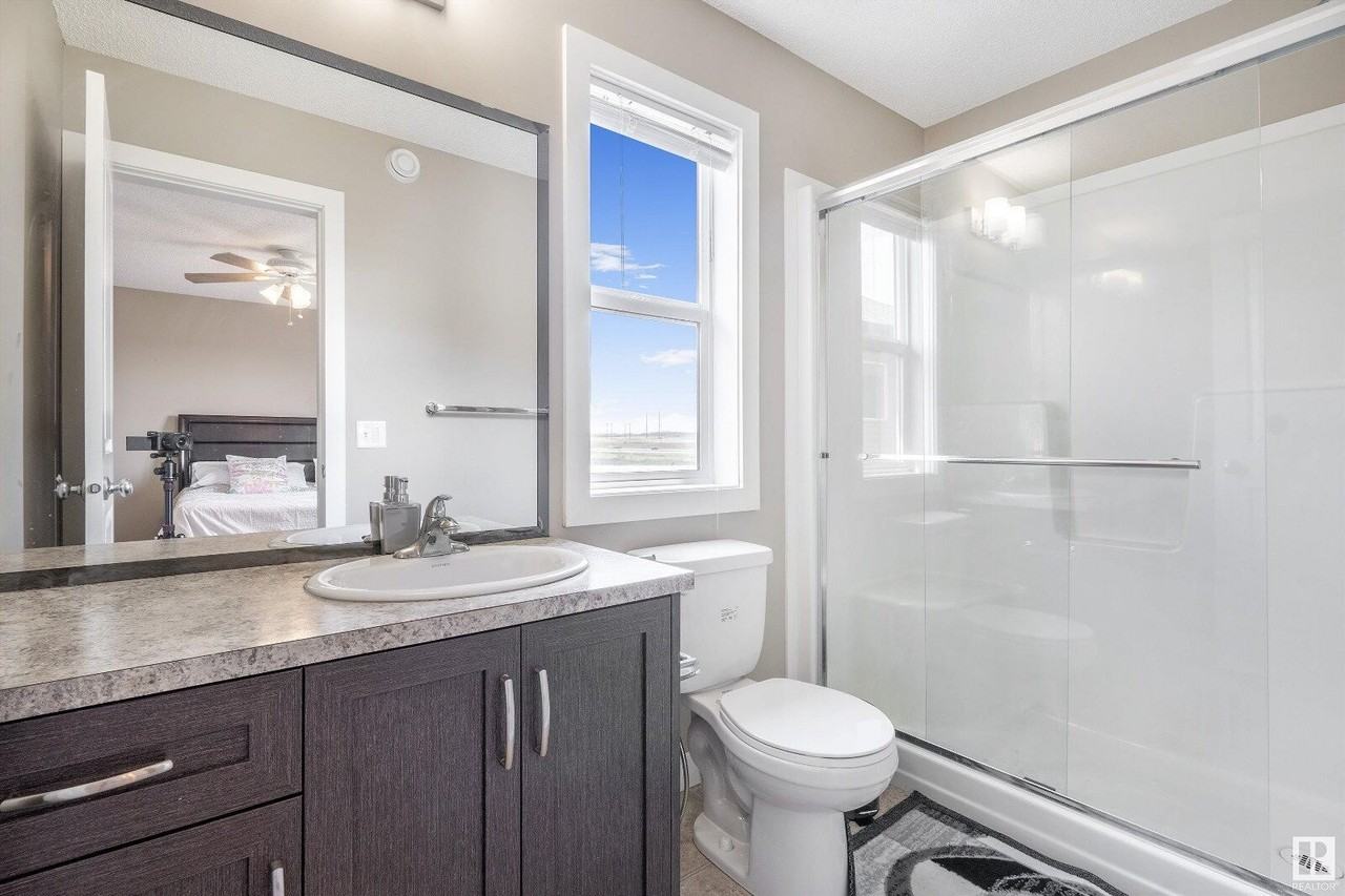 3311 11 Ave Nw - Photo 6 of 22