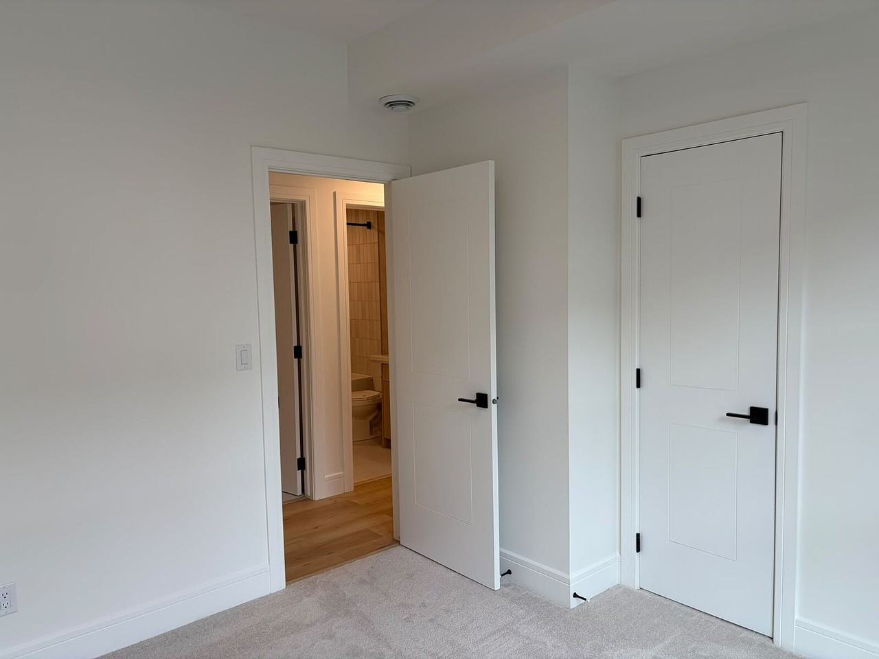 4270 - 4270 Norford Ave Nw - Photo 2 of 11