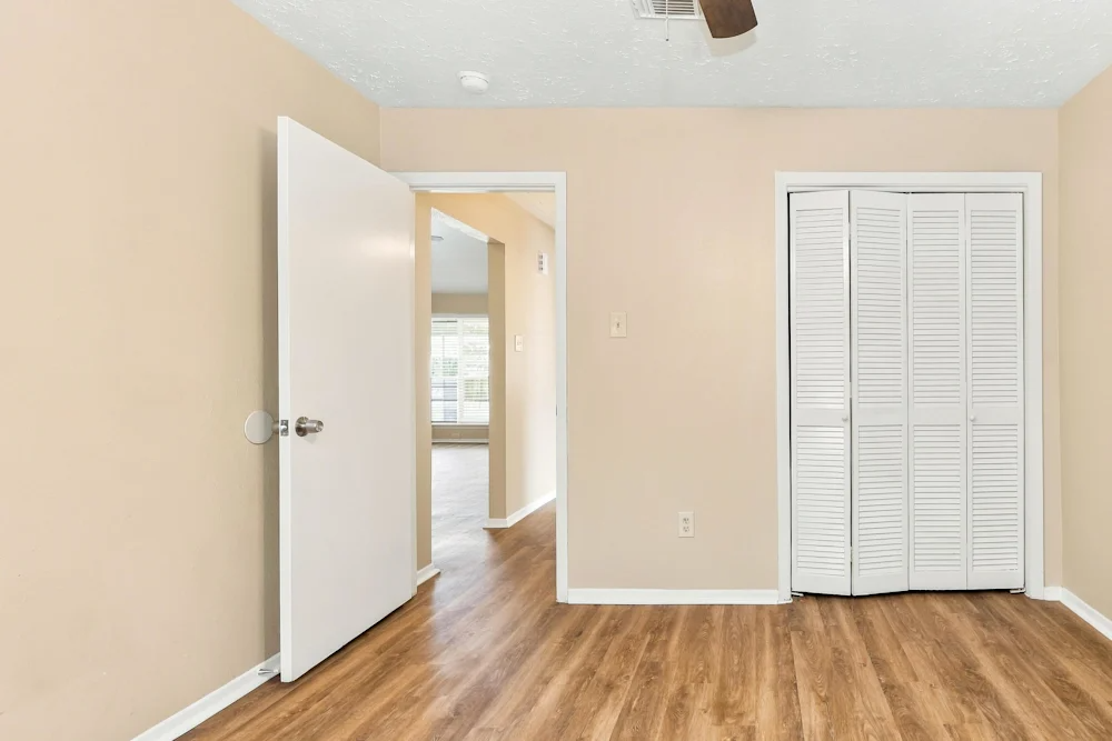 10106 Limewood Ln #NA - Photo 2 of 6
