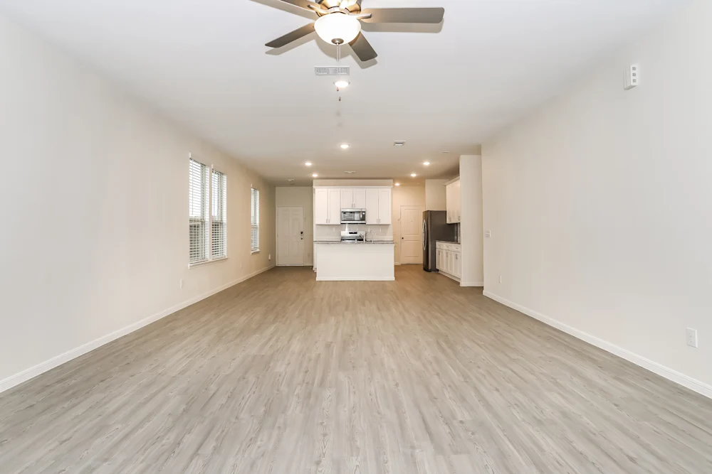 13477 Maltessa Dr #NA - Photo 3 of 7