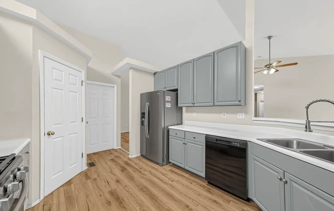 934 Annabrook Park Dr #NA - Photo 5 of 25