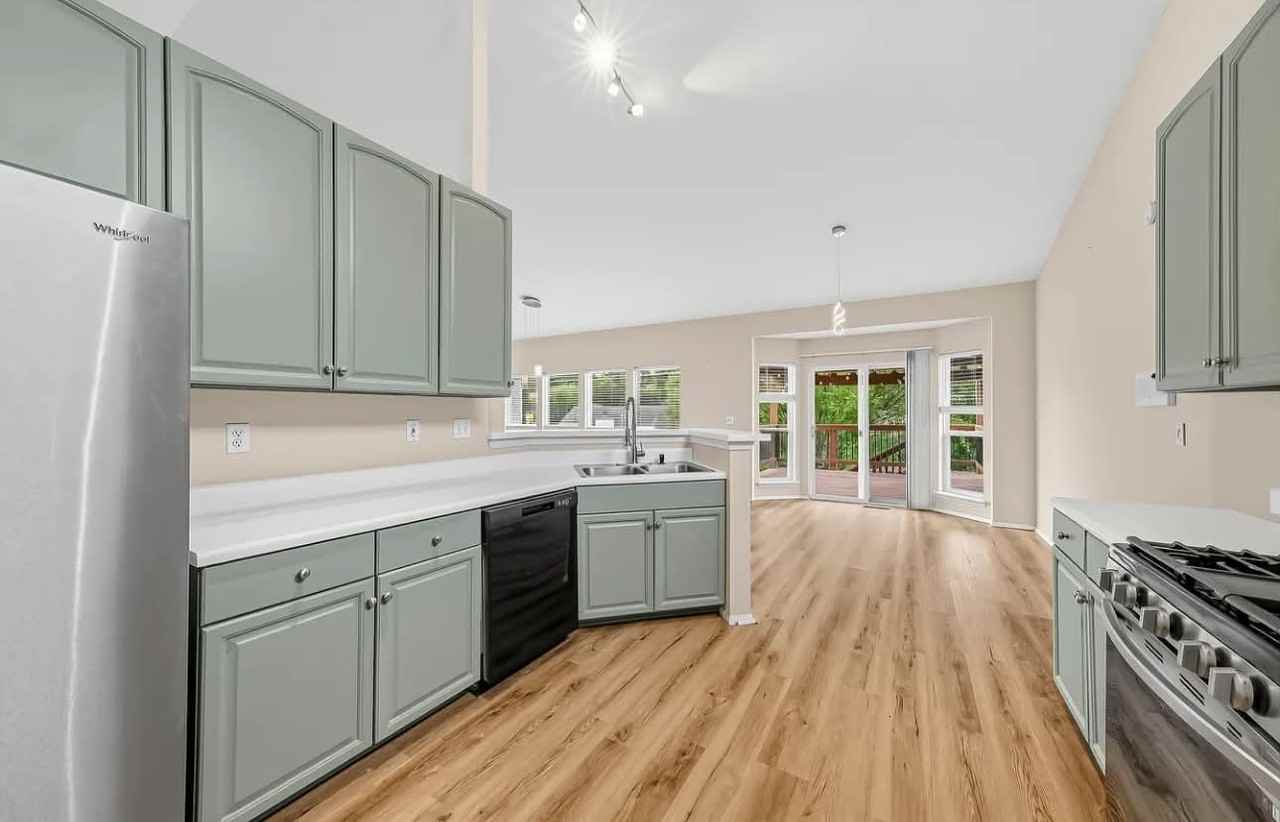 934 Annabrook Park Dr #NA - Photo 6 of 25