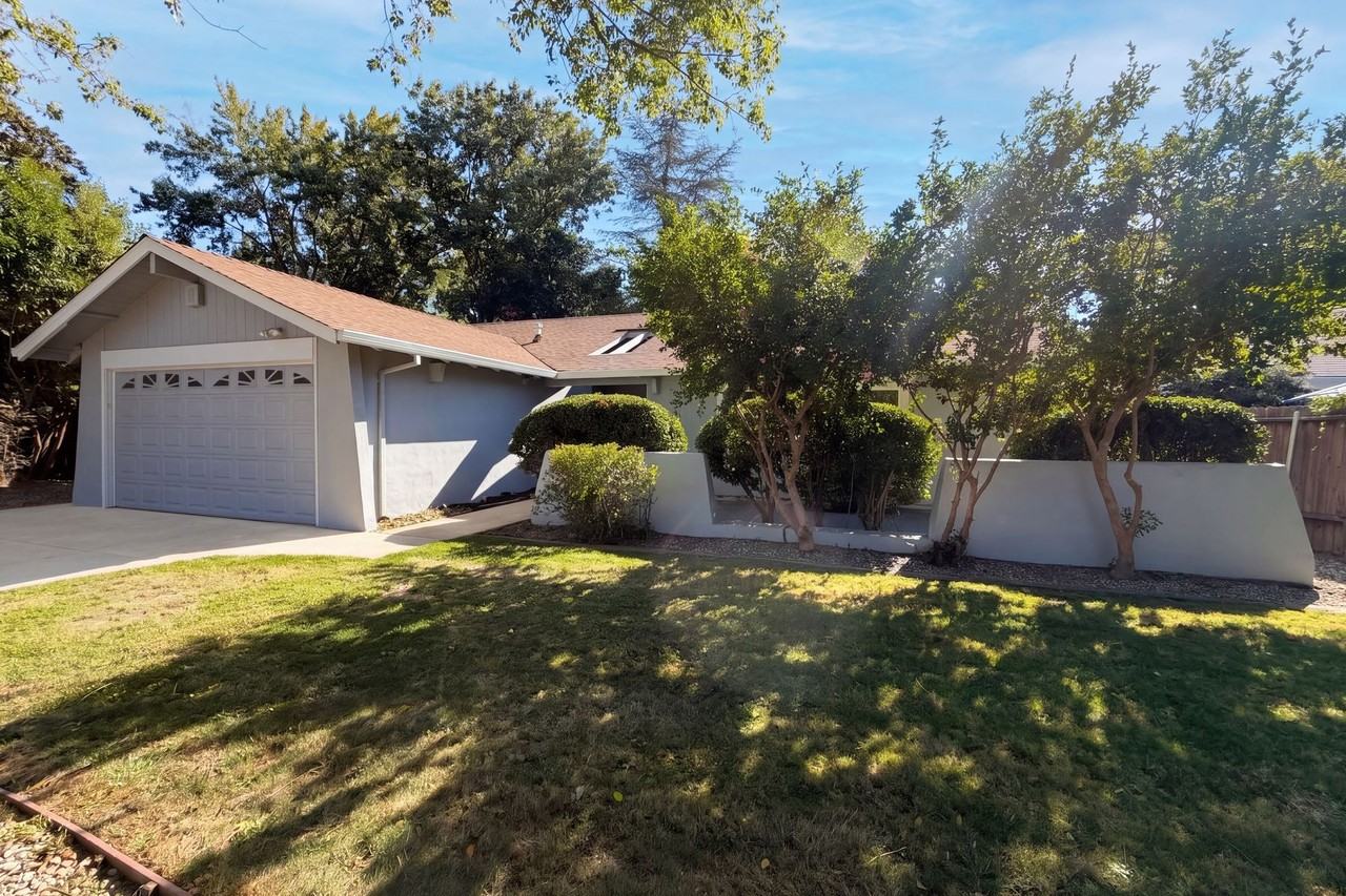 6804 Havenhurst Dr #NA - Photo 2 of 9