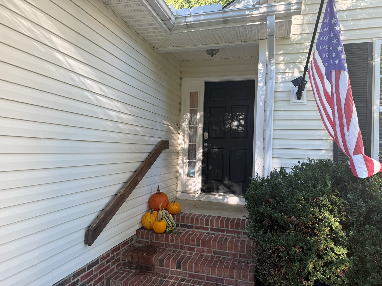 1406 Poplar Ridge Rd #NA - Photo 2 of 16