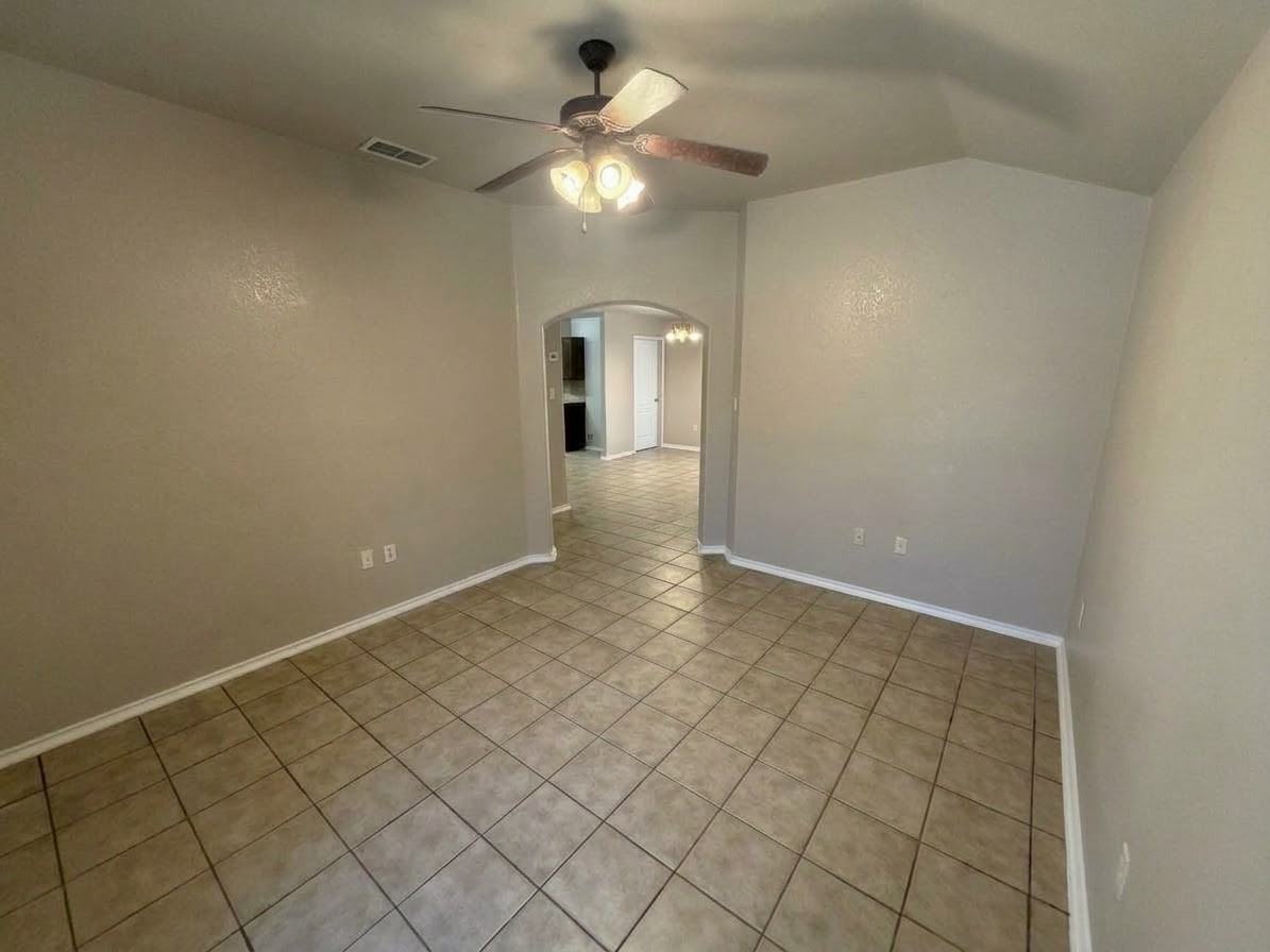 521 Mercado Ln #NA - Photo 2 of 14