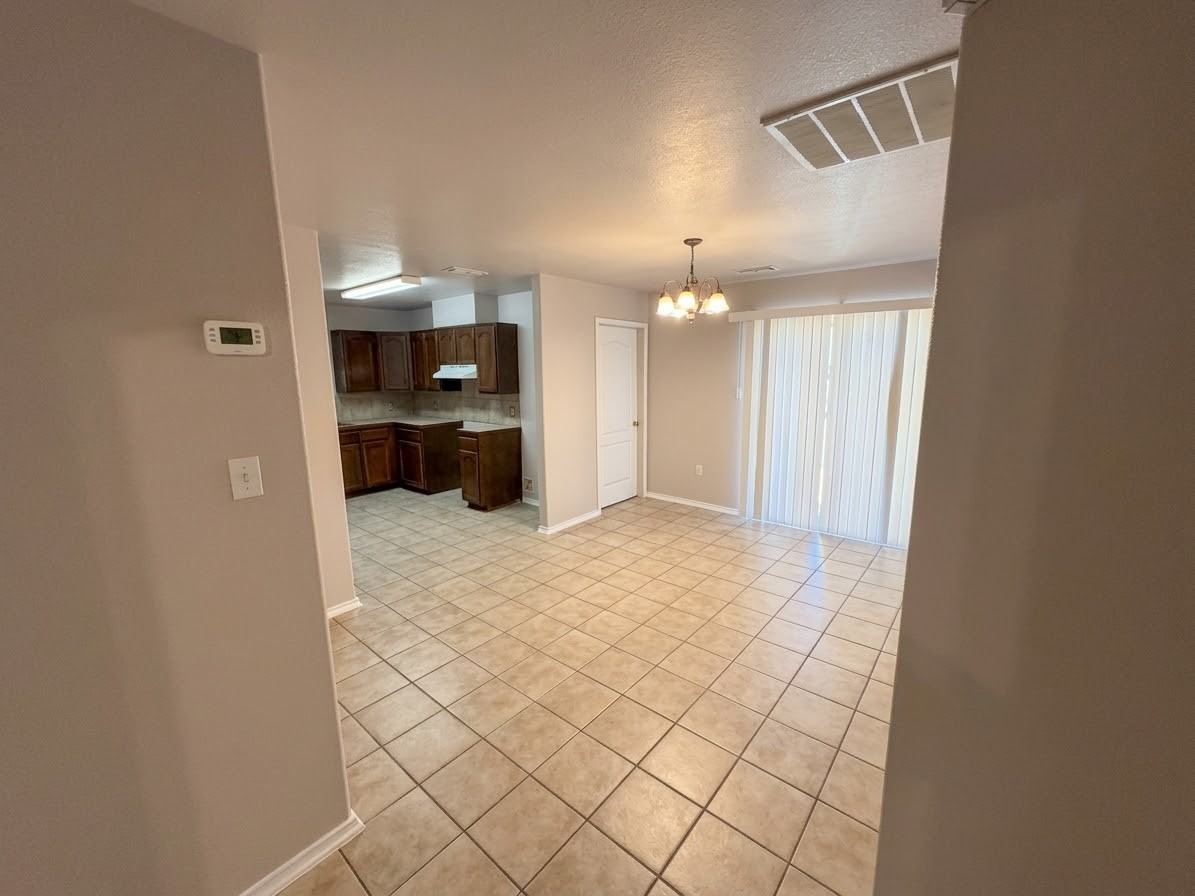 521 Mercado Ln #NA - Photo 4 of 14