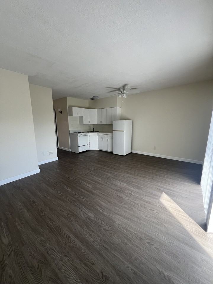 2493 C St #2493 - Photo 4 of 6