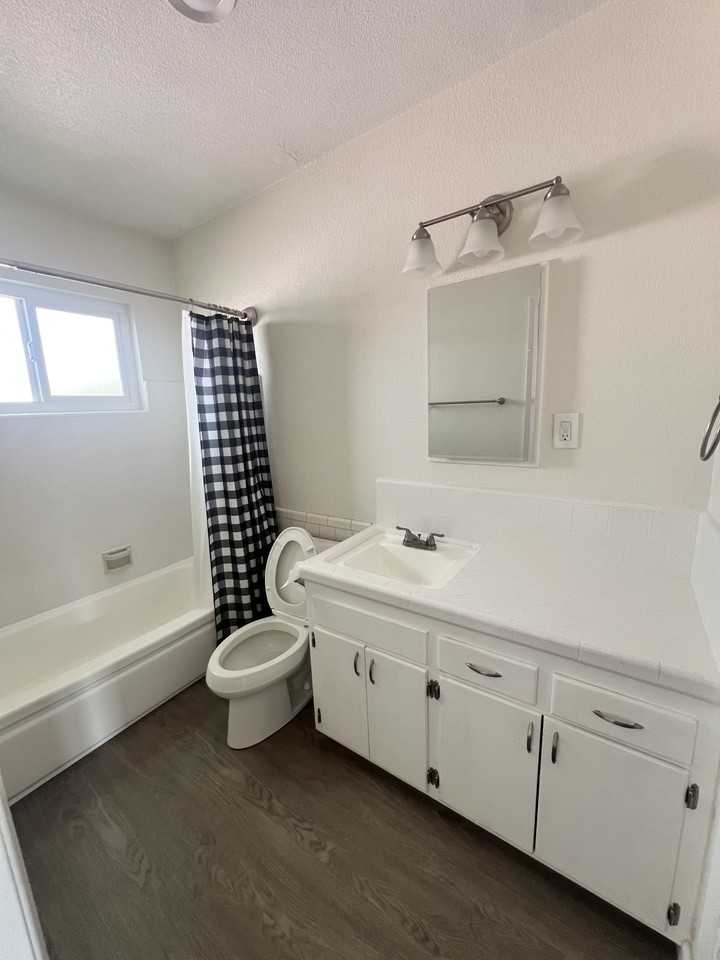 2493 C St #2493 - Photo 6 of 6