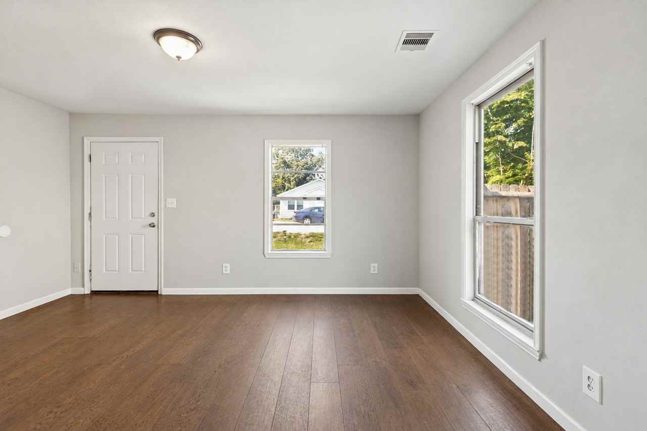 6813 Foster St #1 - Photo 3 of 11