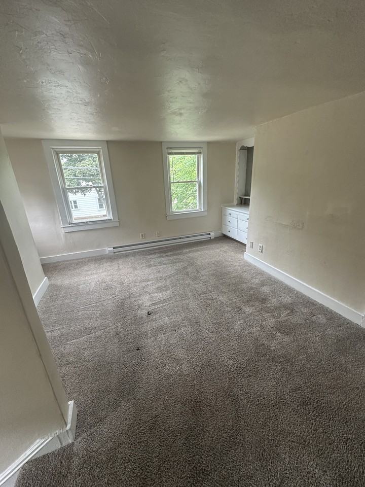 1109 N State St #1109 - Photo 3 of 7