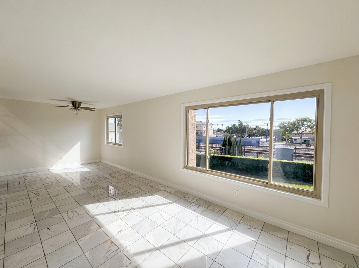 830 N Dalton Ave #1 - Photo 3 of 15