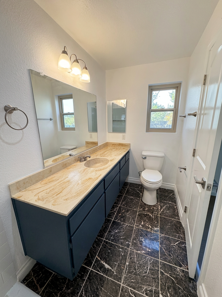 830 N Dalton Ave #1 - Photo 7 of 15