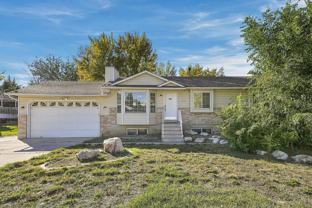 1737 Nw - Photo 1 of 1